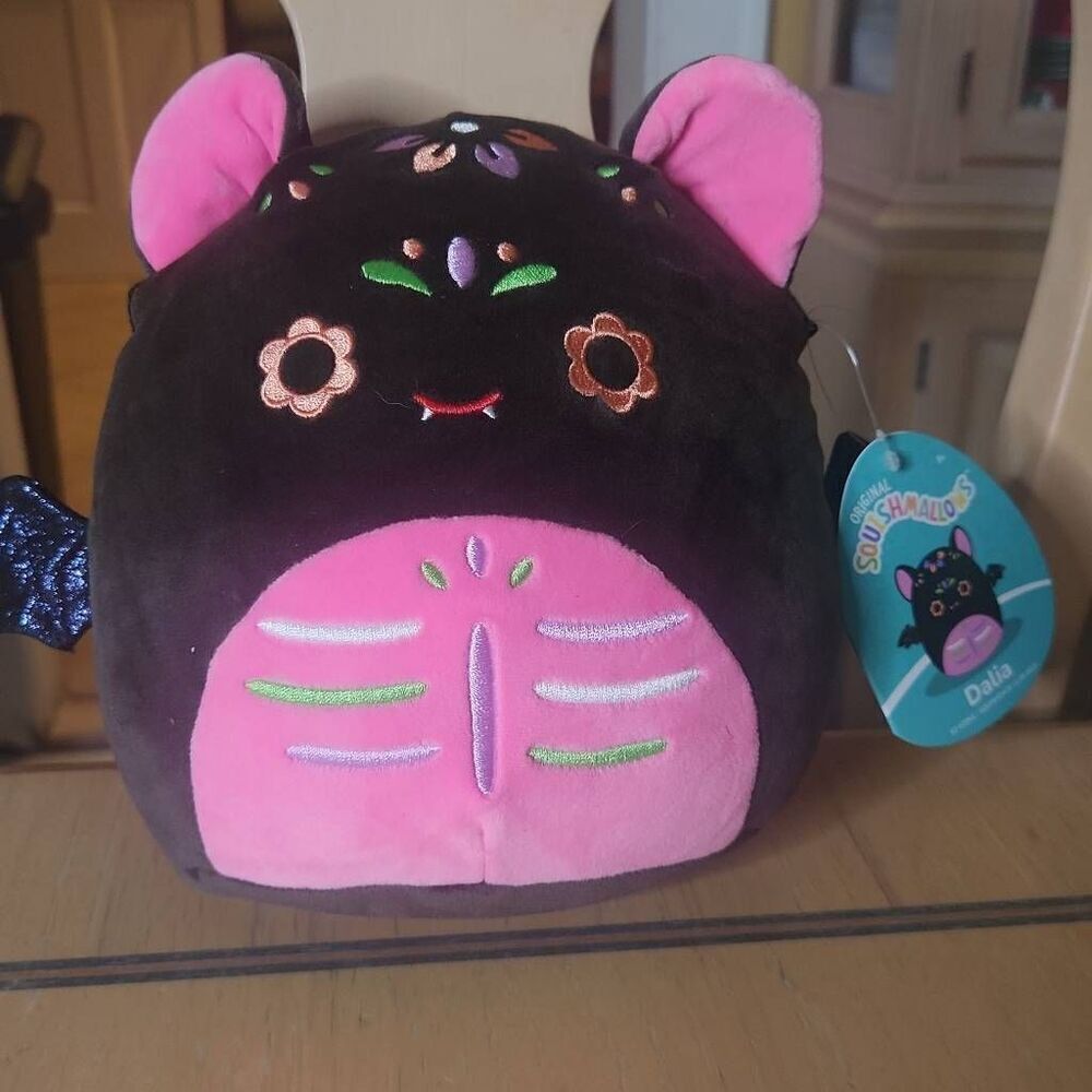 Squishmallow Halloween Dalia the bat 8" plush